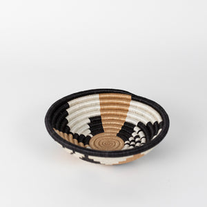 Boutique Diversiform Woven Bowls