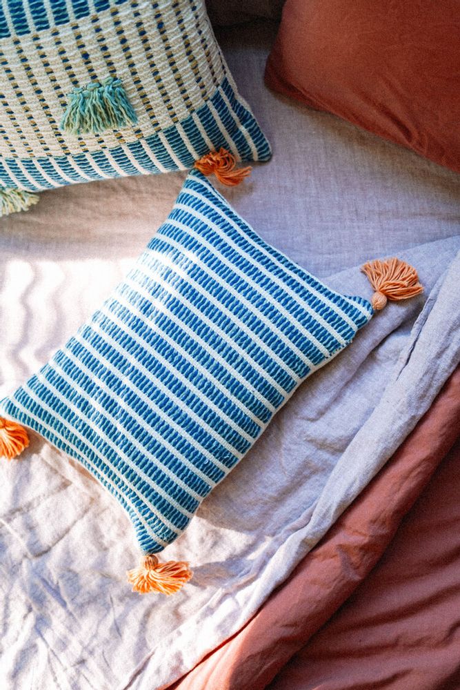 Jardin Pillow Indigo + Seaglass